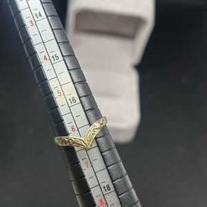 Vintage 9K Yellow Gold Ring, size 6